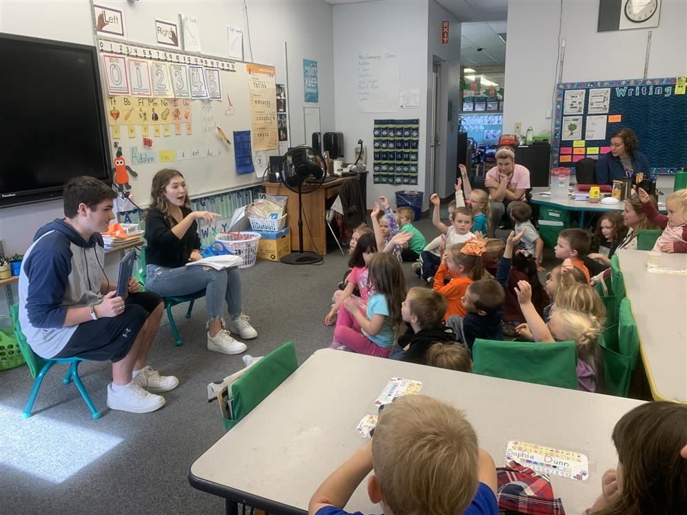 students reading 